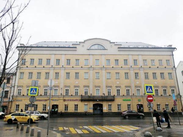 Офисное здание на ул. Люсиновская, 13с1