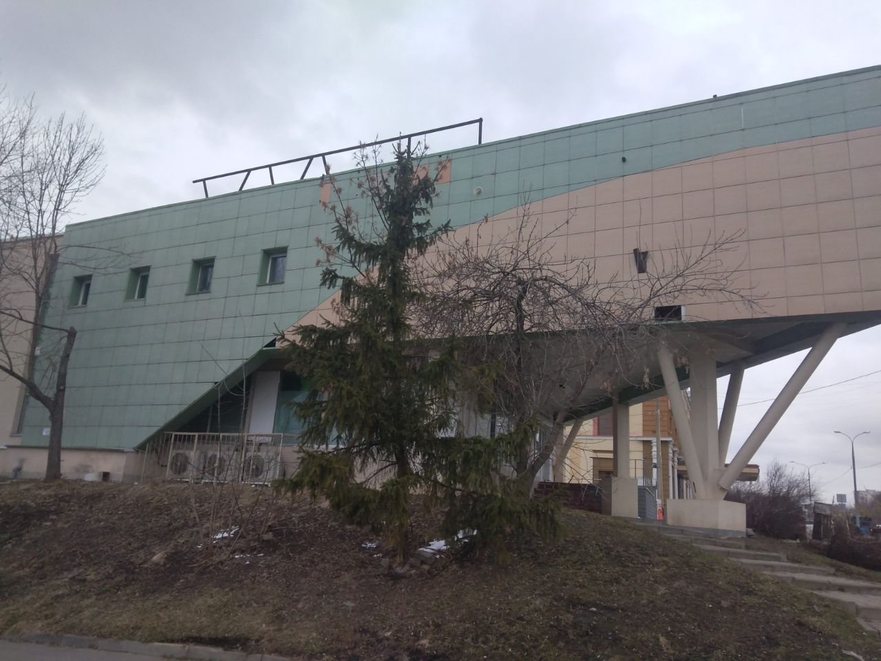 Бизнес Центр на ул. Маршала Захарова, 6к1с2