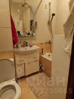 2-комн.кв., 42 м², этаж 4