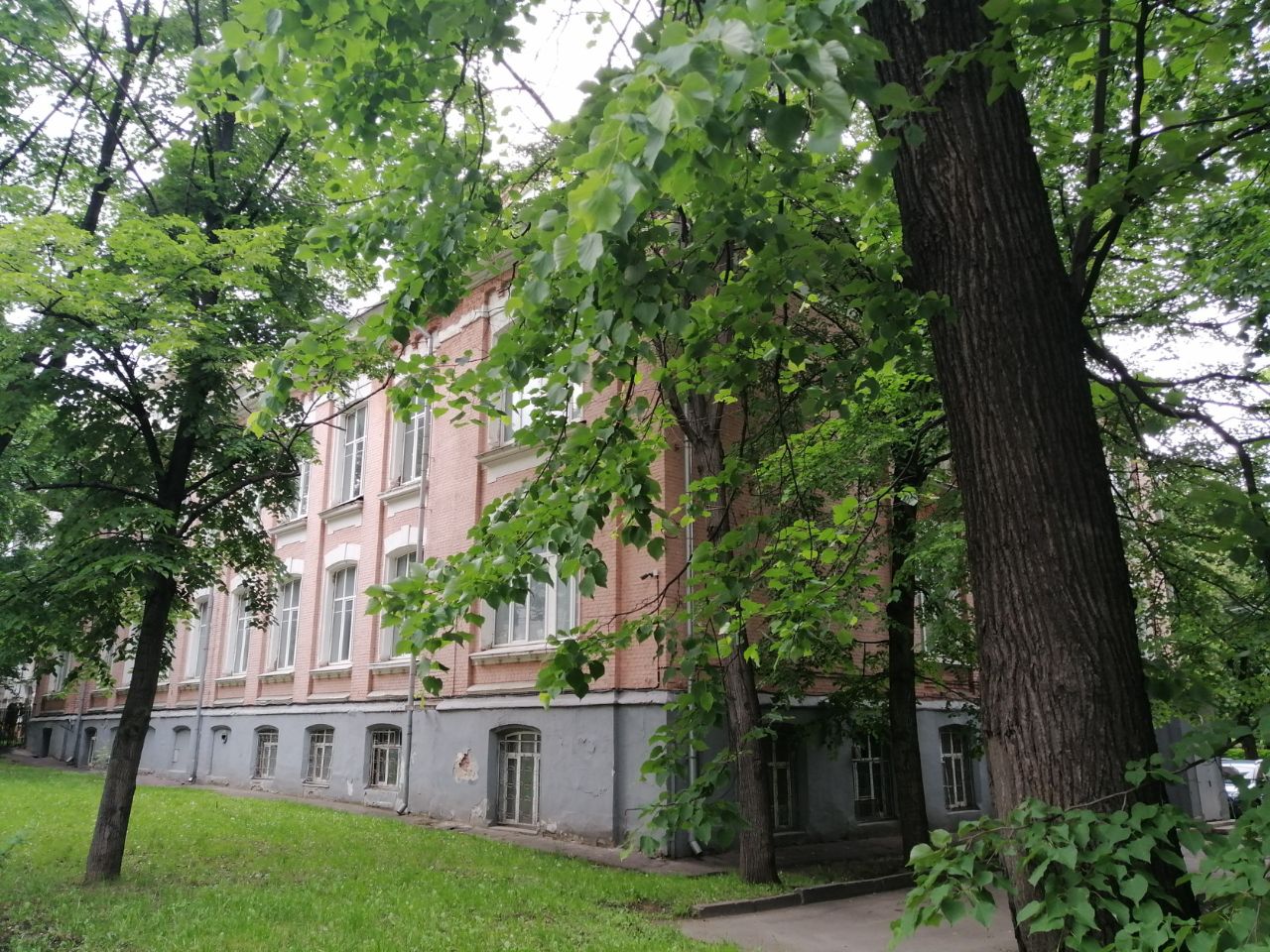Бизнес Центр на ул. Короленко, 3с3