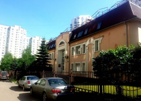 Отдельно стоящее здание на ул. Дмитрия Ульянова, 30к2