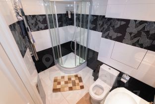 3-комн.кв., 90 м², этаж 5