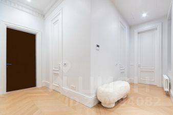 многокомн. кв., 264 м², этаж 4