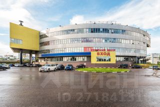 торг. площадь 1275 м², этаж 3