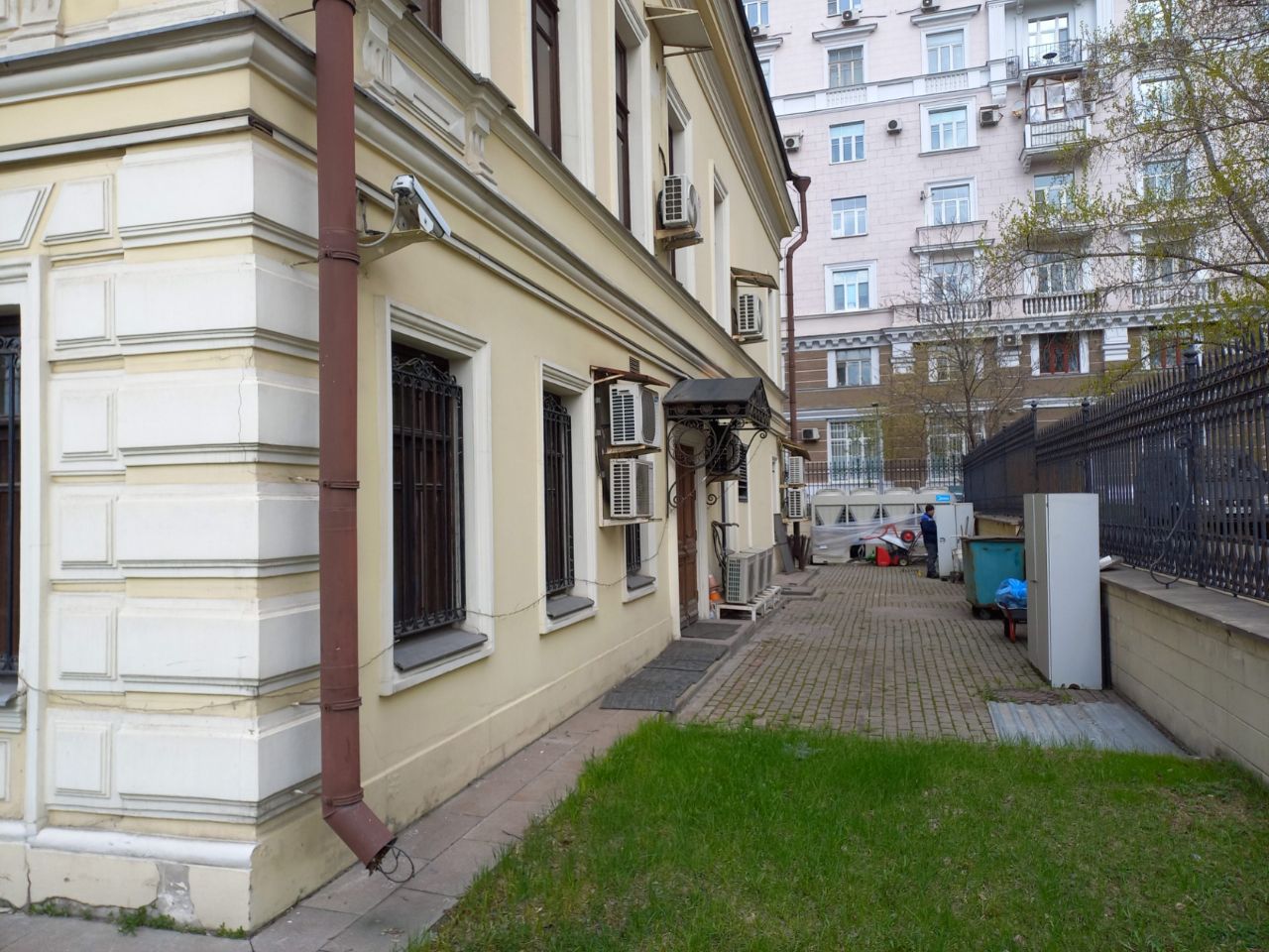 продажа помещений в БЦ на Гончарной набережной, 1с2