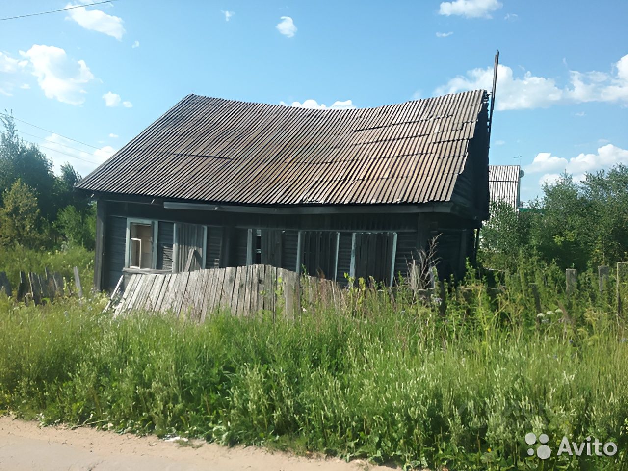 Купить земельный участок с домом под снос в Бокситогорском районе  Ленинградской области, продажа участков под строительство. Найдено 6  объявлений.