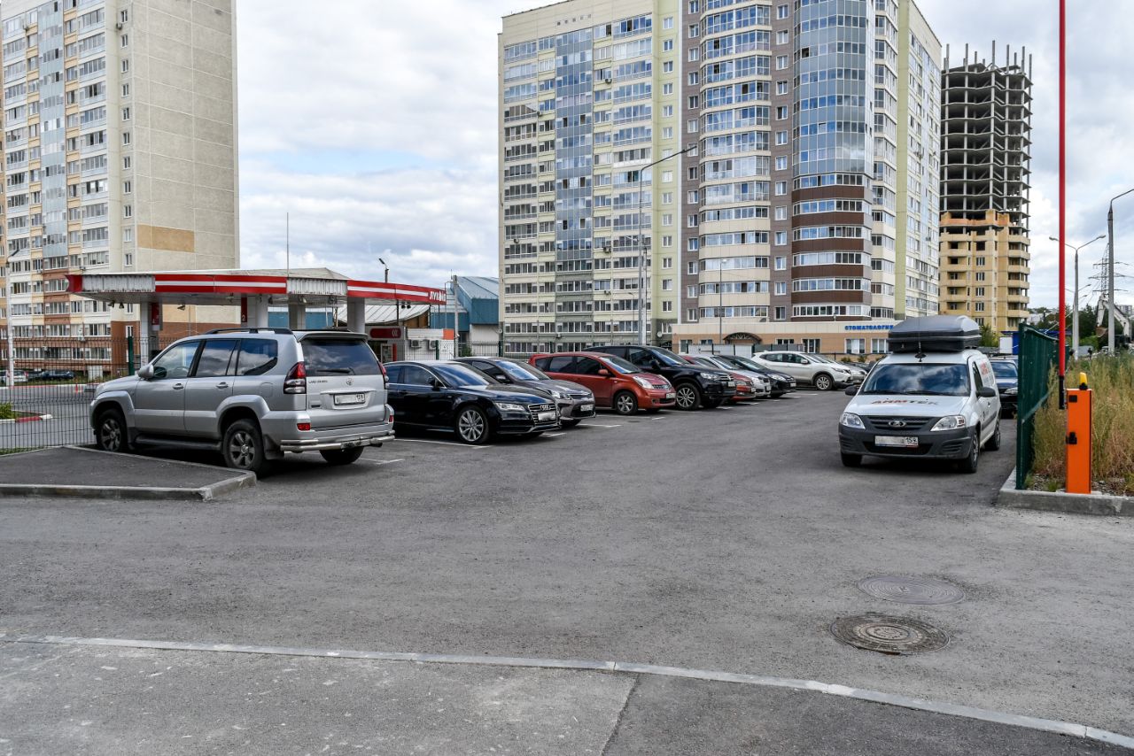 🏠 ЖК Зенит - цены на сайте от официального застройщика Мегаполис (Пермь),  планировки жилого комплекса, ипотека, акции новостройки - Пермь,  Индустриальный район, микрорайон Балатово, улица Комбайнёров, 43 - ЦИАН