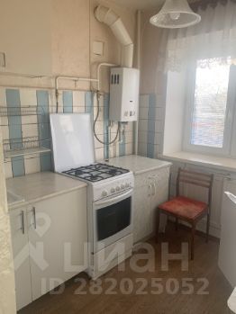 1-комн.кв., 38 м², этаж 3