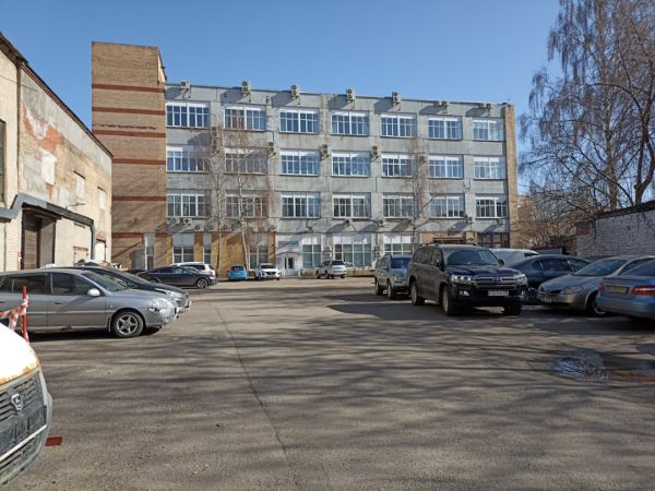 Отдельно стоящее здание на ул. Поликарпова, 27с3