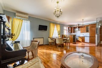 3-комн.кв., 120 м², этаж 6