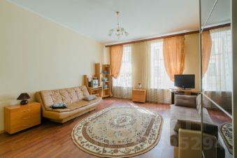 2-комн.кв., 68 м², этаж 2