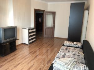 1-комн.кв., 45 м², этаж 8