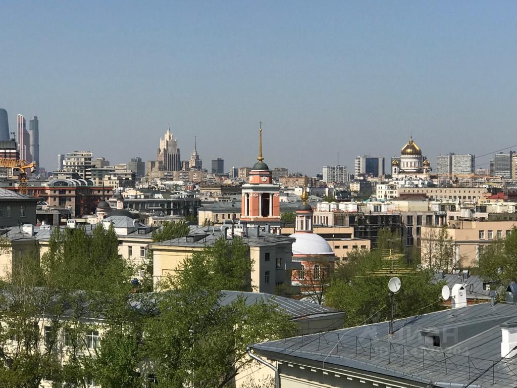 Снять квартиру в переулке 1-й Новокузнецкий в Москве на длительный срок,  аренда квартир длительно на Циан. Найдено 1 объявление.