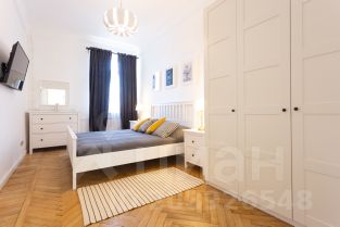 2-комн.кв., 70 м², этаж 3