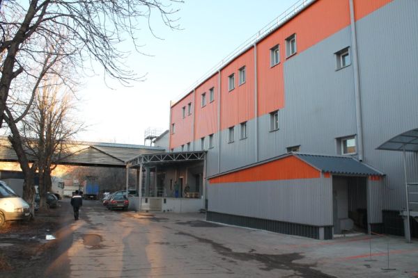 Офисно-складской комплекс в микрорайоне Ковровый, 37