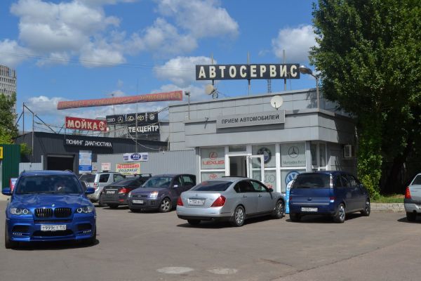 Отдельно стоящее здание на Ярославском шоссе, 1с1