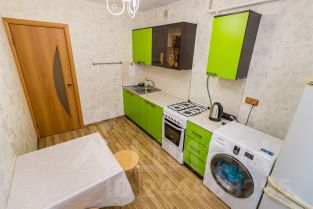 1-комн.кв., 42 м², этаж 10