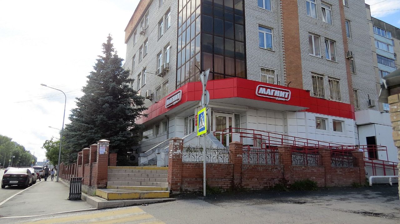 Бизнес Центр на Московском тракте, 100
