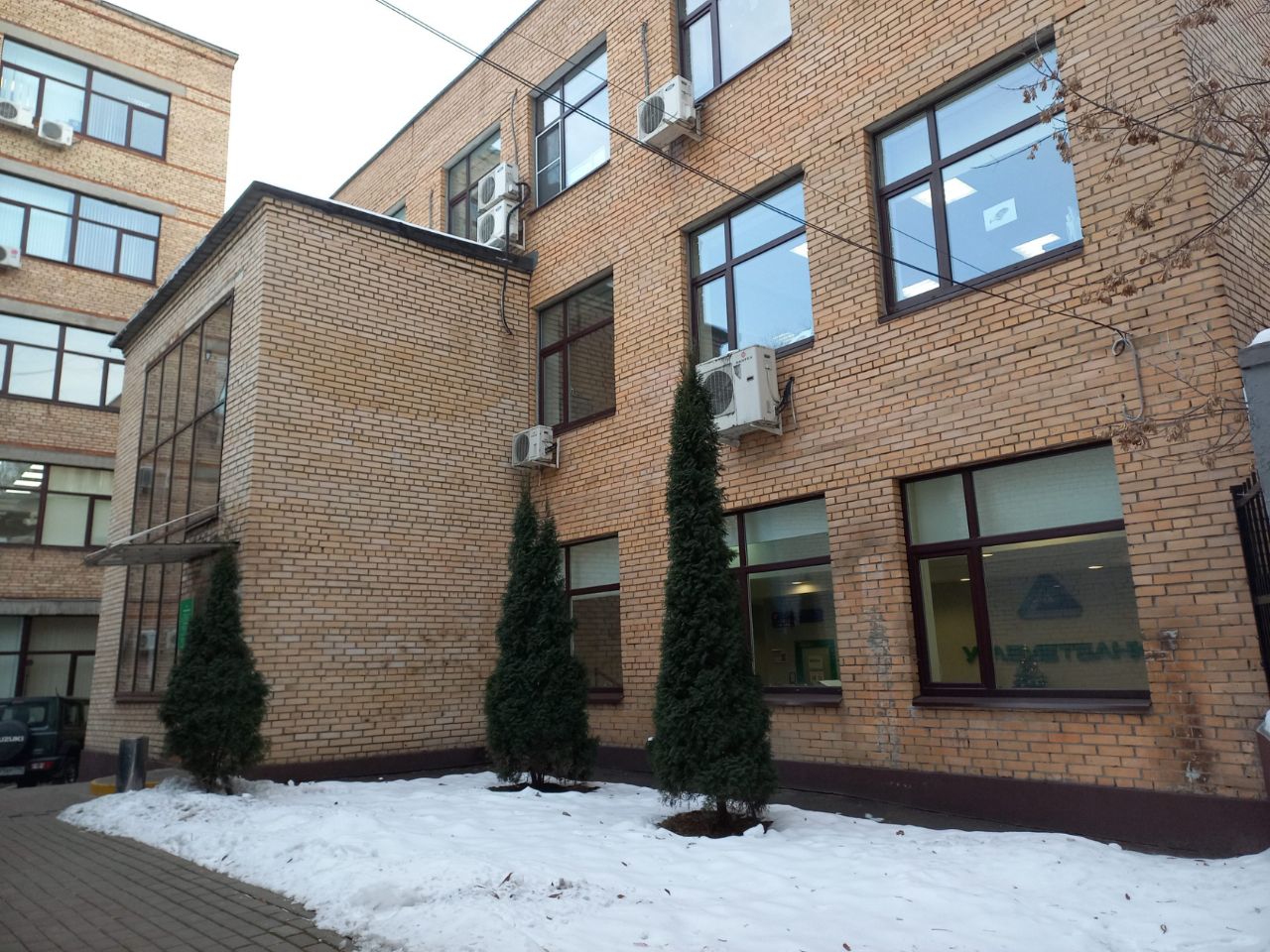 продажа помещений в БЦ на ул. Мишина, 35с2