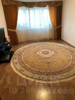 3-комн.кв., 93 м², этаж 4