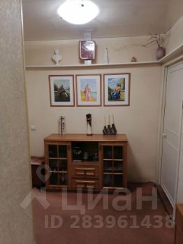 3-комн.кв., 58 м², этаж 4