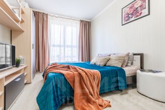 1-комн. кв 42 м2, 4/25 эт