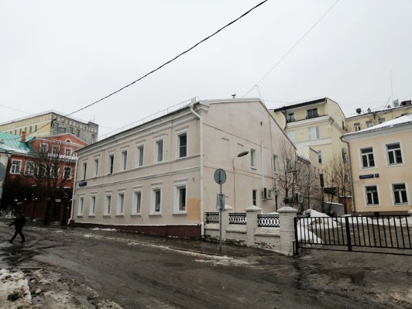 Офисное здание в Подкопаевском переулке, 7с1