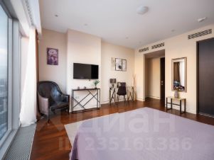 2-комн.апарт., 100 м², этаж 51