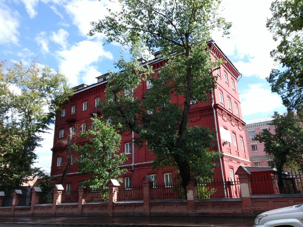 продажа помещений в БЦ в Сибирском проезде, 2с1