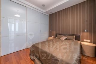 3-комн.кв., 150 м², этаж 13