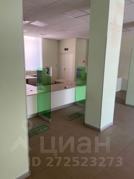 своб. назнач. 220 м², этаж 1