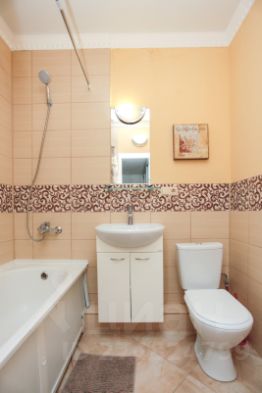 2-комн.кв., 60 м², этаж 3