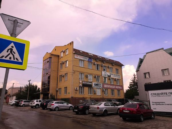 Офисное здание на ул. Ткачёва, 30