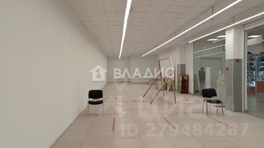 торг. площадь 170 м², этаж 1