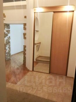 2-комн.кв., 80 м², этаж 4