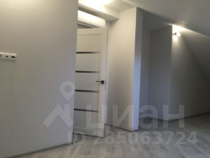 5-комн.кв., 307 м², этаж 5