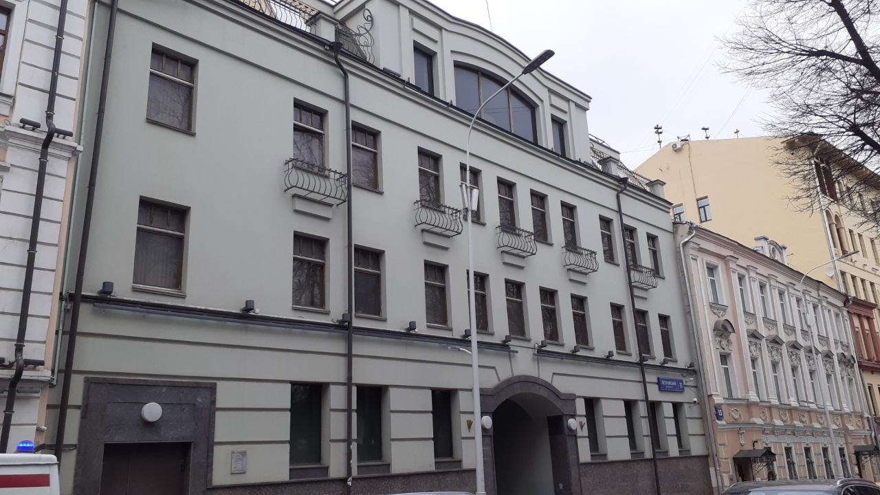 Бизнес Центр на Петровском бульваре, 11