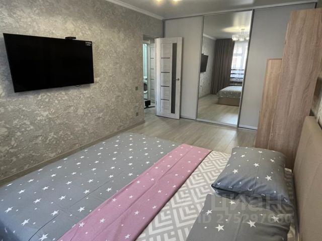1-комн., 40 м², 5/10 этаж