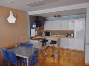 2-комн.кв., 70 м², этаж 3