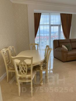 3-комн.кв., 135 м², этаж 7