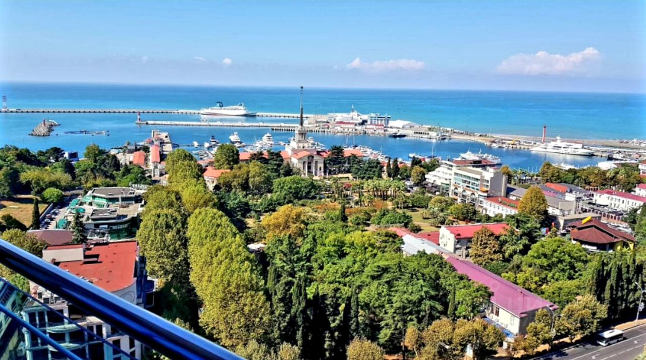 Продается 2-комнатная 65 м² в ЖК "Премьер", в Сочи - Объявление № 912296