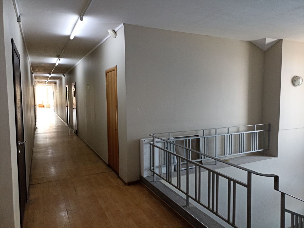 продажа помещений в БЦ на Лихачёвском проспекте, 18