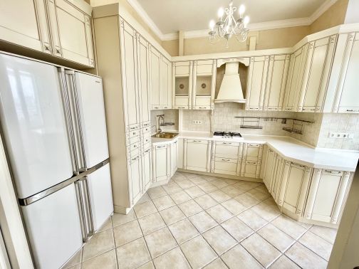 4-комн., 105 м², 6/15 этаж