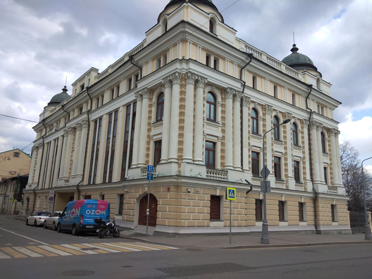 Бизнес Центр на Кремлёвской набережной, 1с2
