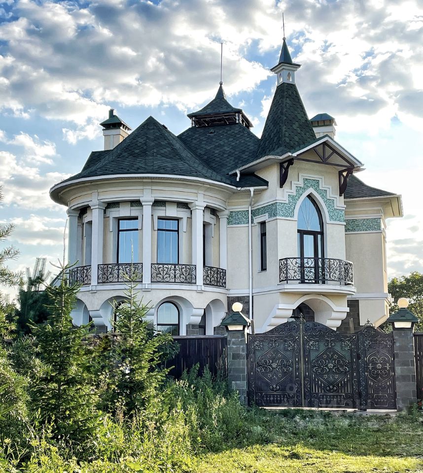 Купить дом без посредников в селе Лайково Московской области от хозяина,  продажа домов с участком от собственника в селе Лайково Московской области.  Найдено 4 объявления.