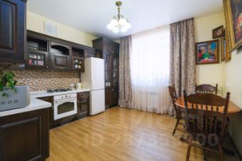 3-комн.кв., 100 м², этаж 2