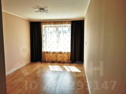 2-комн.кв., 60 м², этаж 3