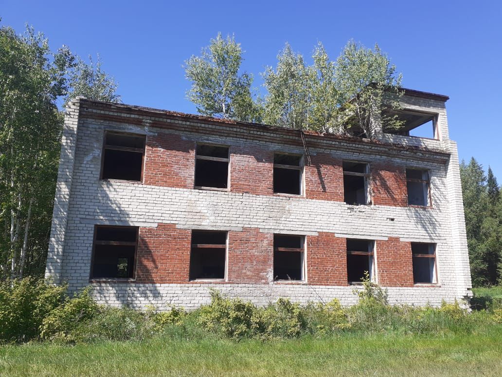 Поселок басьяновский свердловская. Поселок Басьяновский. Басьяновский Свердловская область. Басьяновский поселок выя. Пос Басьяновский.