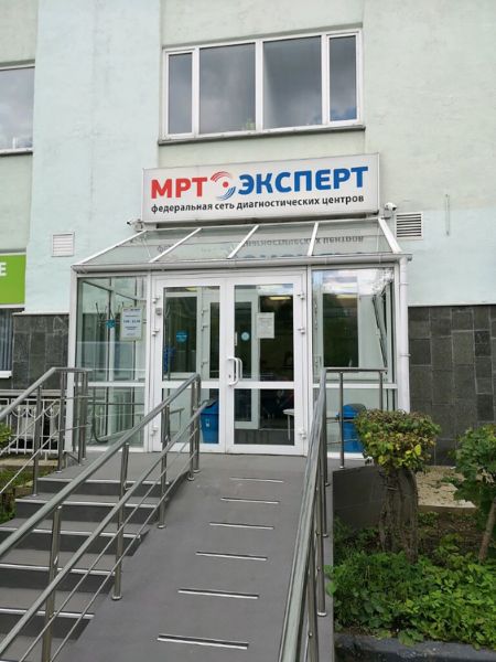Административное здание на ул. Колпакова, 2А