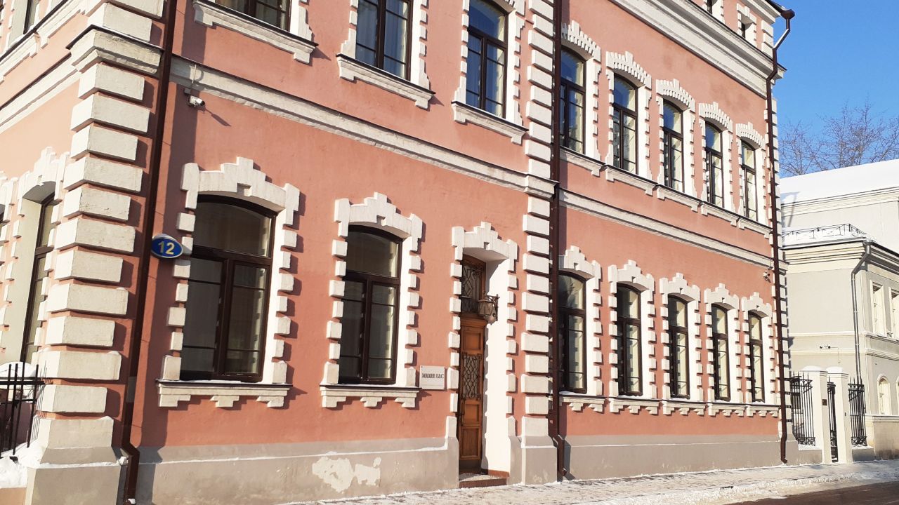 БЦ Третьяковский (в Малом Толмачёвском пер., 12)